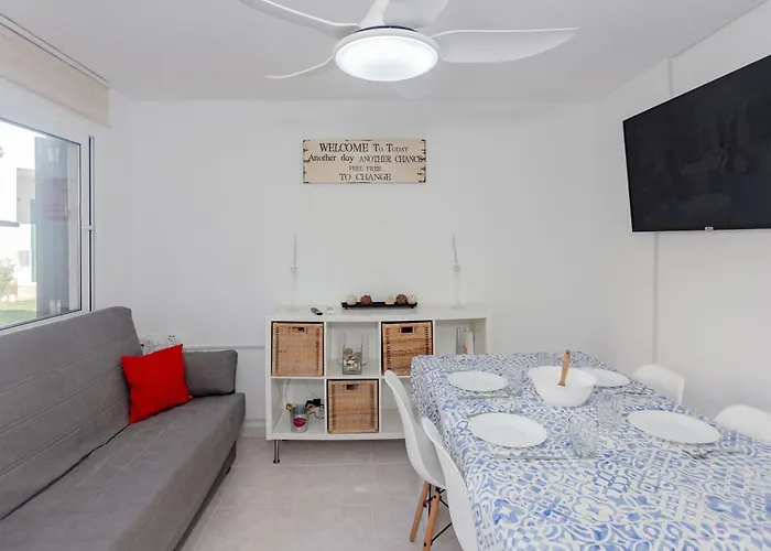 Cala En Forcat Apartman *